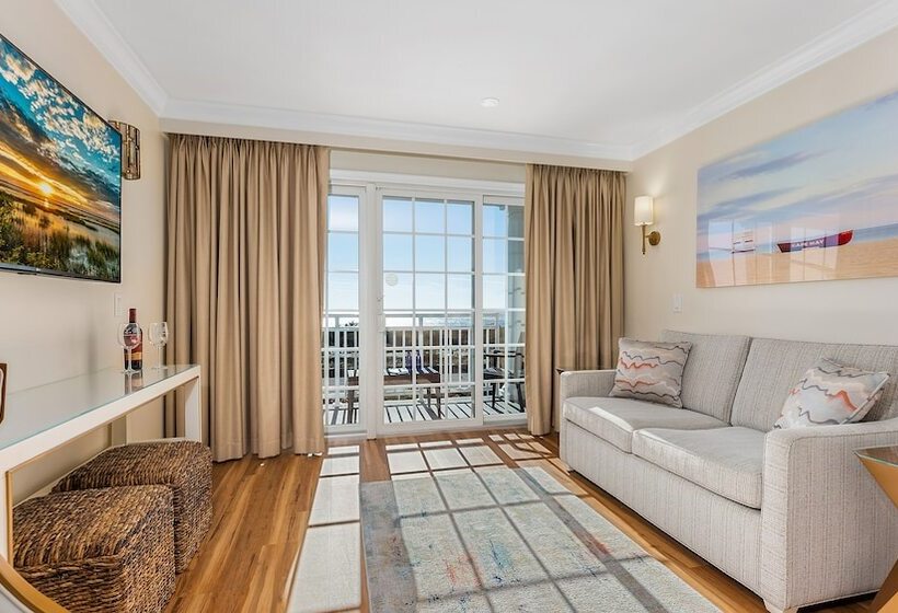 高级海景房, La Mer Beachfront Resort