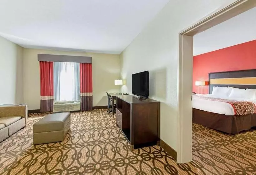 キングサイドベッドのスタンダードワンルーム, La Quinta By Wyndham Leesville Ft. Polk