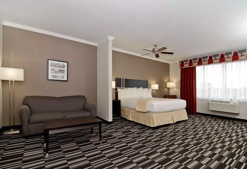 身障者適用スイートルーム, Quality Inn & Suites Bryan College Station