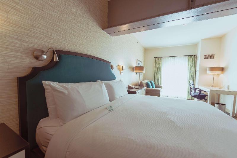 Стандартный Номер Кровать Кинг, Skyler Syracuse Tapestry Collection By Hilton