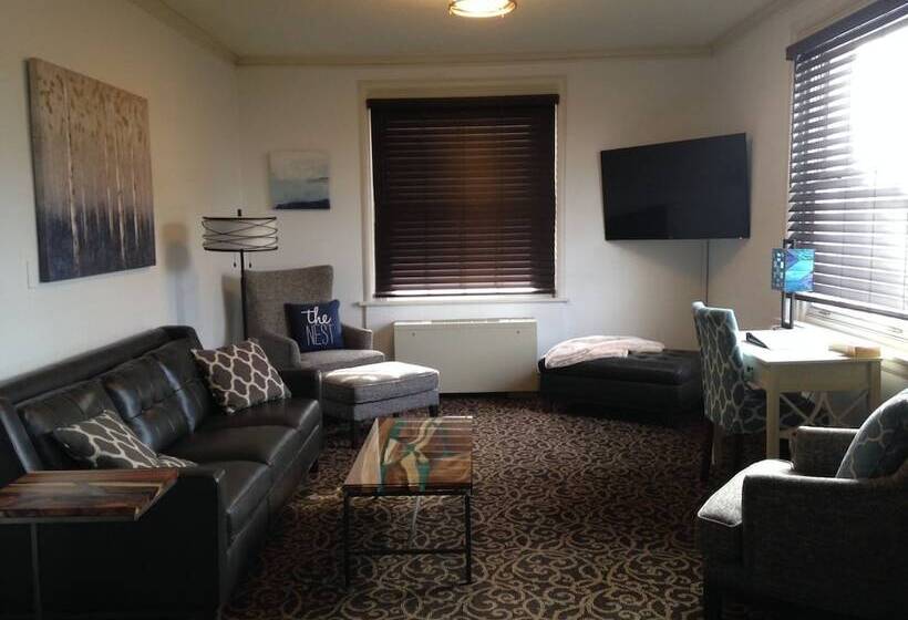 جناح, Spokane Club