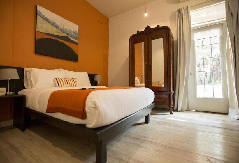 اتاق لوکس, Villa Condesa