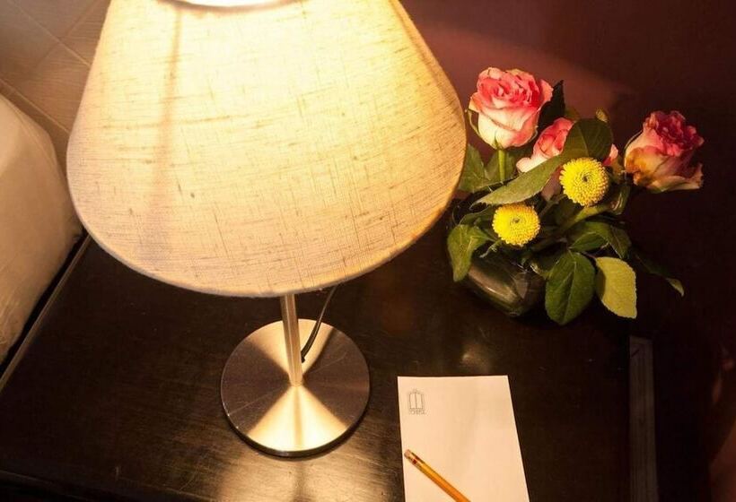 اتاق لوکس, Villa Condesa