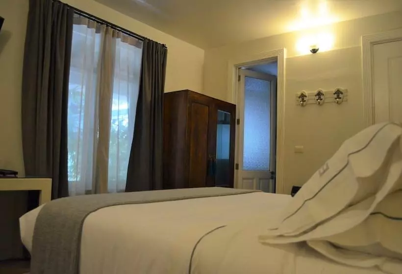 اتاق کلاسیک, Villa Condesa