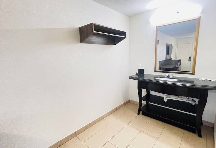 Номер Стандарт 2 Двуспальные Кровати, Budget Inn Pecos
