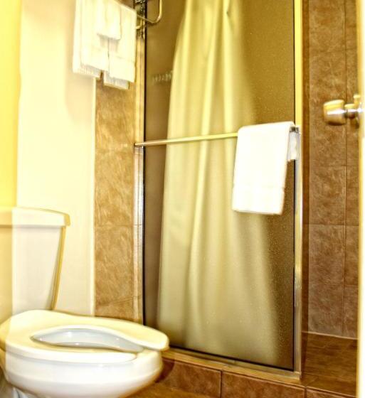 غرفه قياسيه سريرين مزدوجين, Whispering Palms Inn