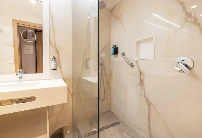 اتاق لوکس با تراس, Gold Arcos 4* Sup
