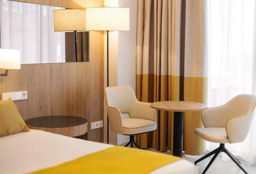 اتاق لوکس با تراس, Gold Arcos 4* Sup