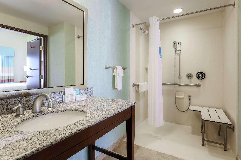 Студио Стандарт Кровать Кинг, Hampton Inn & Suites Wheelingthe Highlands