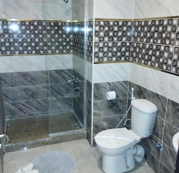 اتاق استاندارد, Royal Home