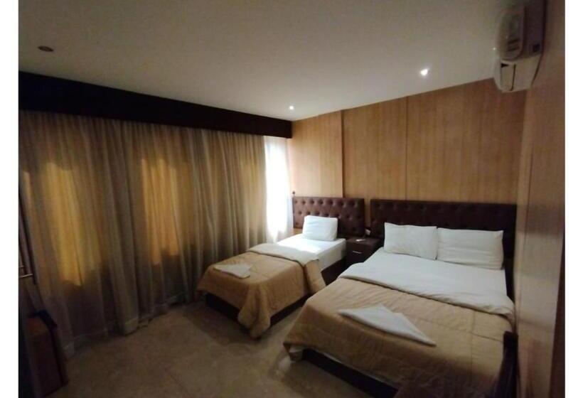 اتاق استاندارد, Royal Home