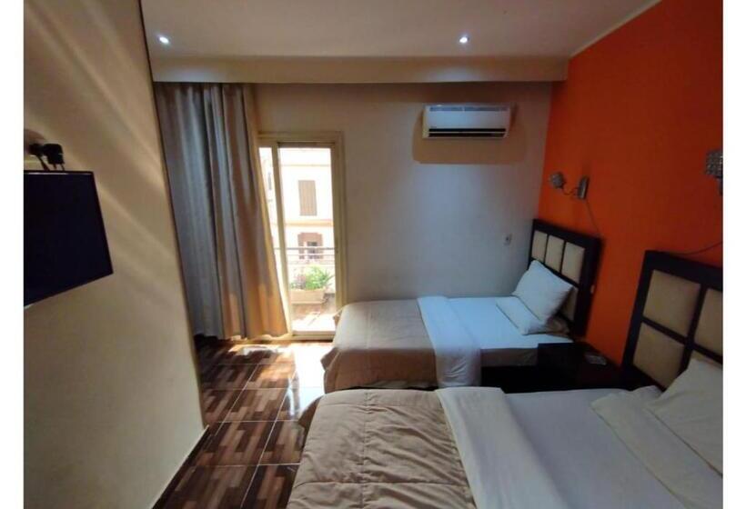 اتاق استاندارد, Royal Home