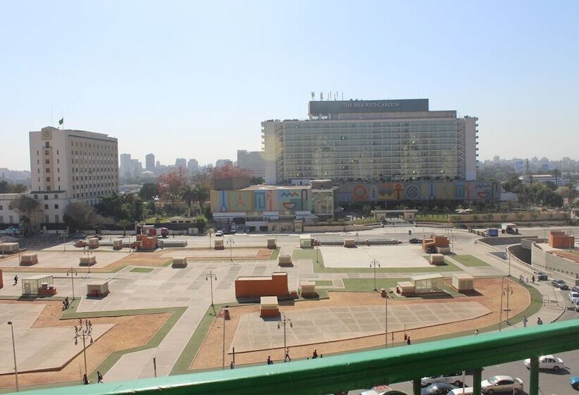 اتاق استاندارد یک نفره, Royal Home