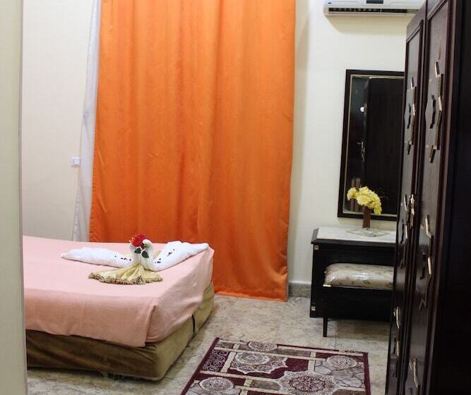 اتاق استاندارد یک نفره, Royal Home