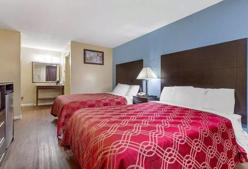 ２ダブルベッドのスタンダードルーム, Econo Lodge Woodstock  Shenandoah Valley I 81