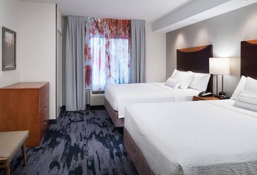 جناح, Fairfield Inn & Suites Kansas City Overland Park