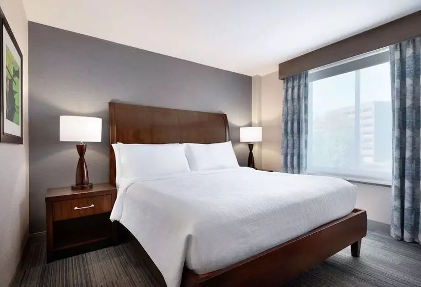 ジュニアスイート, Hilton Garden Inn Stony Brook