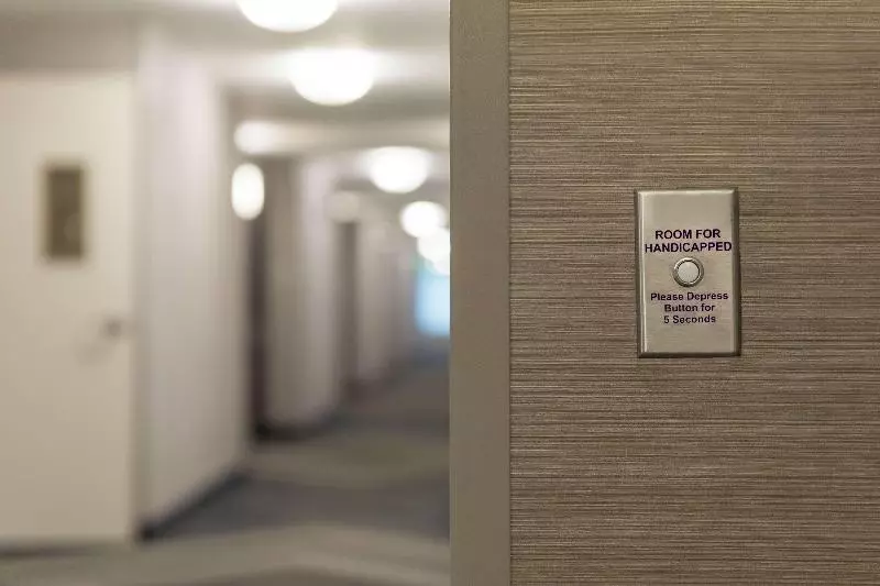 キングサイズベッドのスタンダードルーム, Hilton Garden Inn Stony Brook