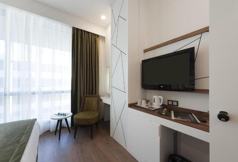 ジュニアスイート, Isg Sabiha Gökçen Airport