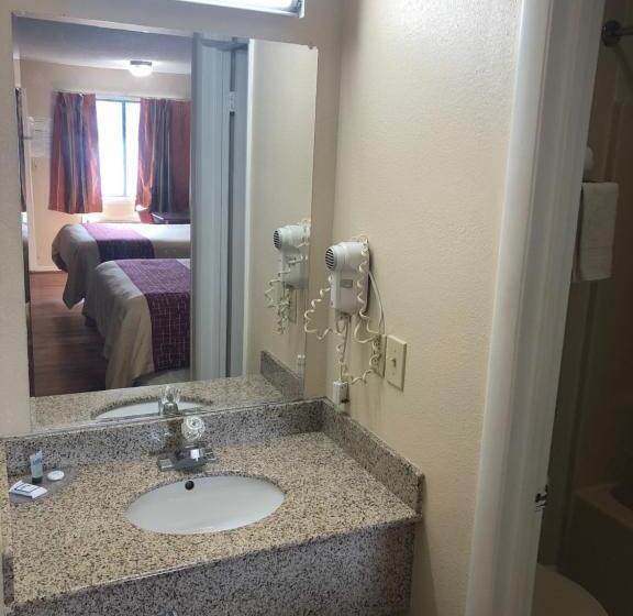 Номер Стандарт, Motor Inns Of America