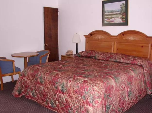スタンダードルーム, Red Carpet Inn & Suites Morgantown