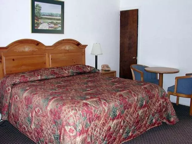 スタンダードルーム, Red Carpet Inn & Suites Morgantown