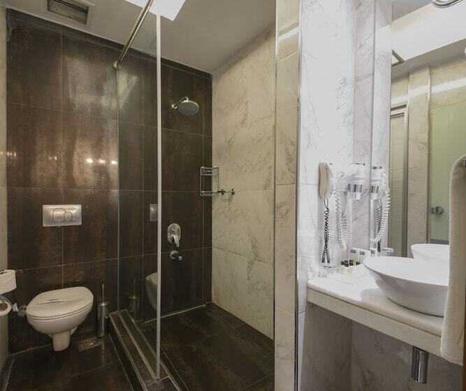 اتاق استاندارد سه نفره, Style Star Hotel Cihangir