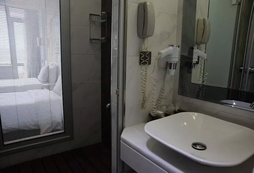 スーペリアトリプルルーム, Style Star Hotel Cihangir