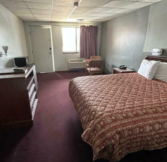 اتاق استاندارد با تخت بزرگ, Budget Inngadsden