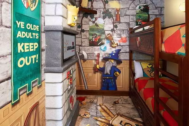 اتاق لوکس, Legoland California Hotel and Castle