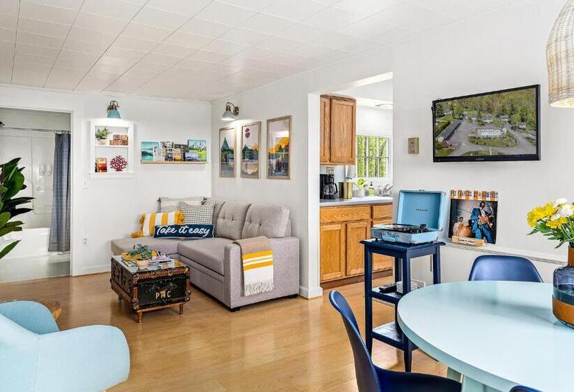 منزل غرفتين نوم, Seascape Motel & Cottages