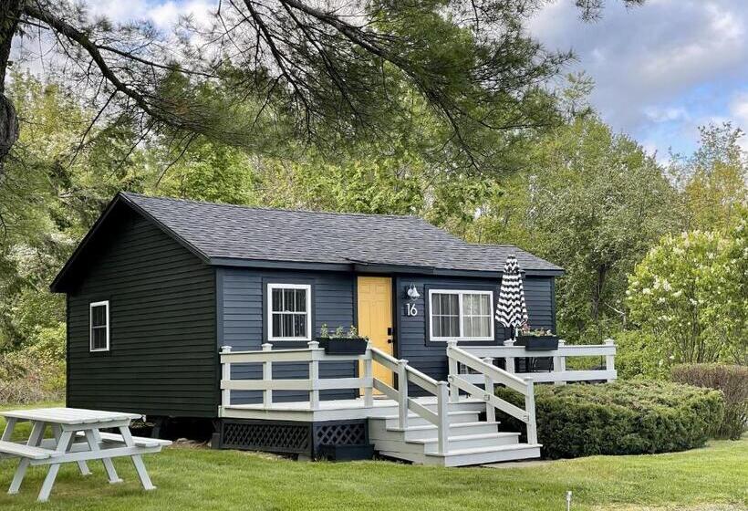 منزل غرفتين نوم, Seascape Motel & Cottages