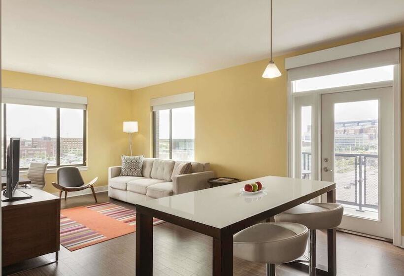 Suite met 2 Slaapkamers, The Alexander