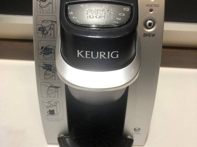 豪华房间, The Alexander