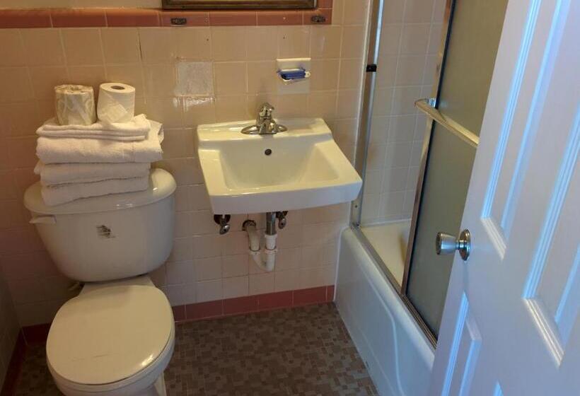 Номер Стандарт, Wayfarer Motel