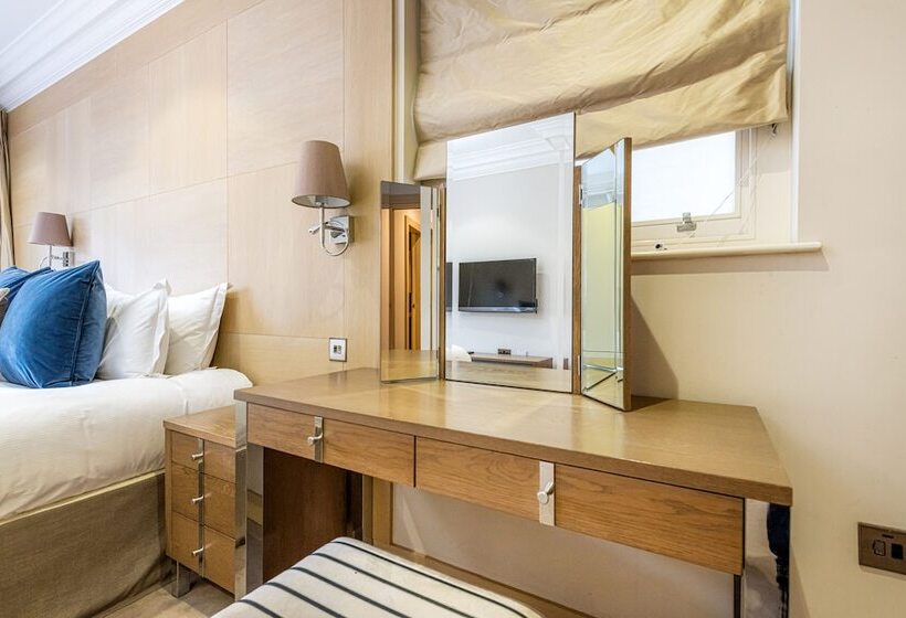 آپارتمان مدیریتی 2 خوابه, Claverley Court