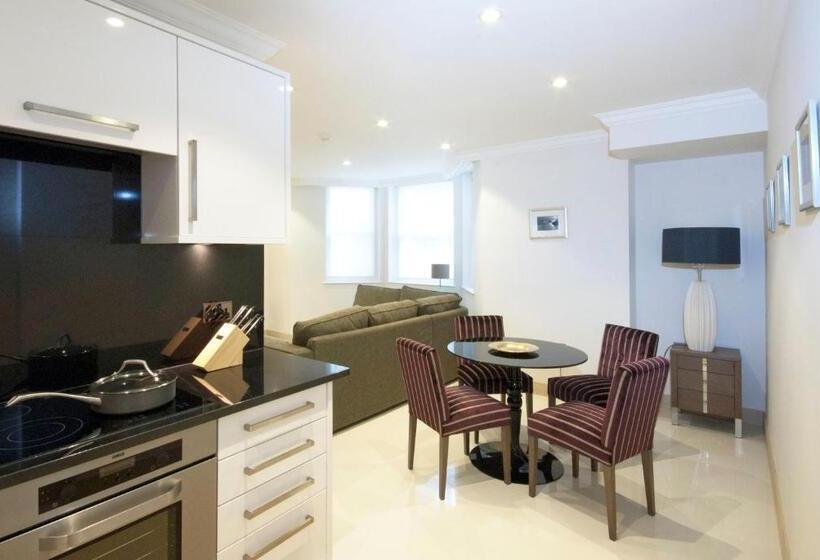 آپارتمان 1 خوابه, Claverley Court