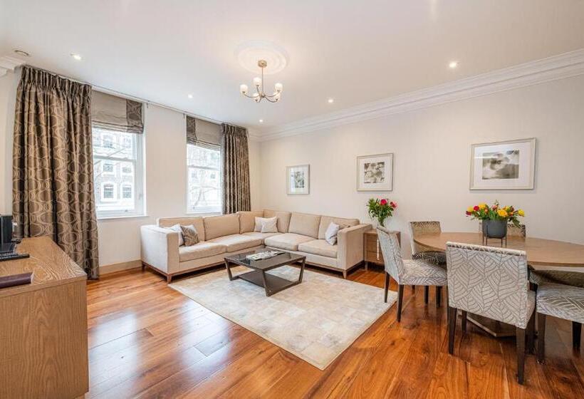 آپارتمان مدیریتی 2 خوابه, Claverley Court