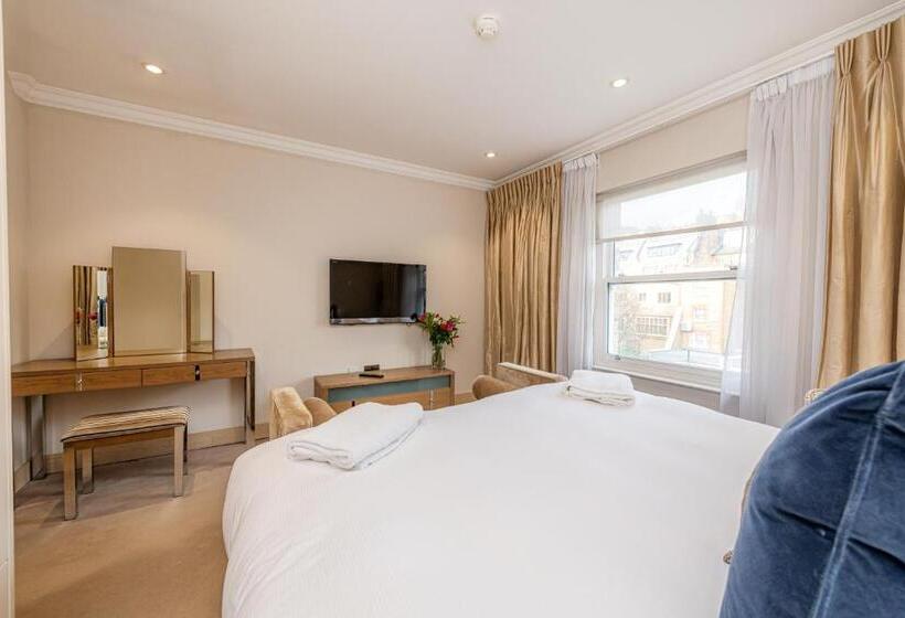 דירת דלוקס 2 חדרי שינה, Claverley Court