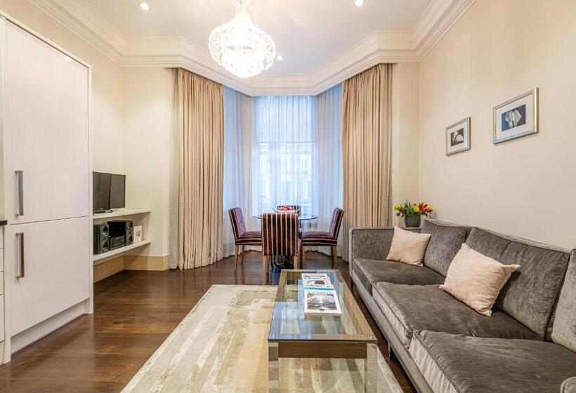 آپارتمان سوپریور 1 خوابه, Claverley Court