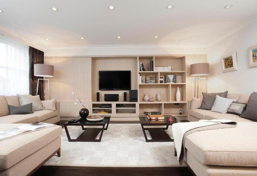 דירת פנטהאוז 1 חדרי שינה, Claverley Court