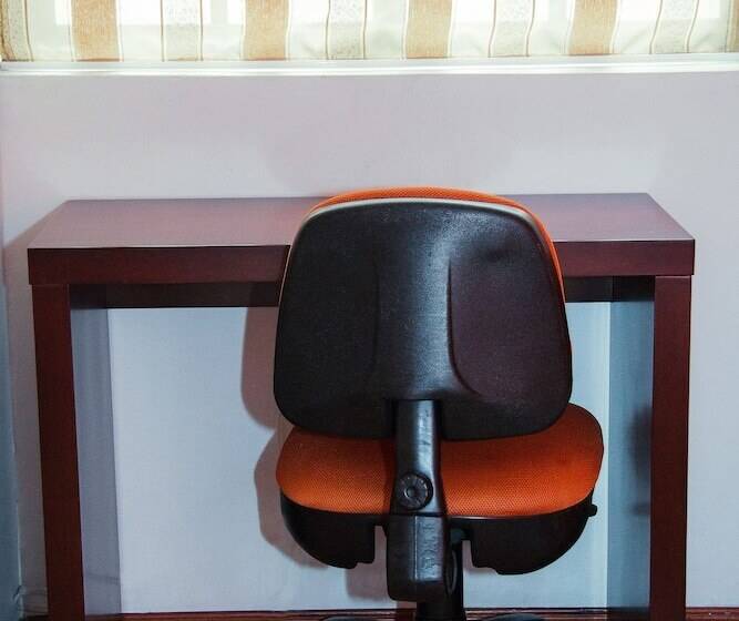 스탠다드 싱글 룸, 721