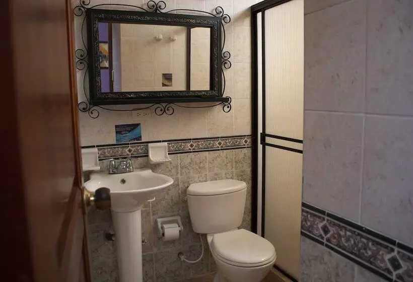Chambre Quadruple Standard, 721