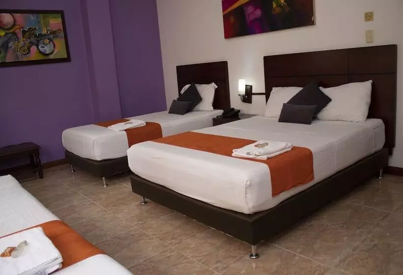 Chambre Quadruple Standard, 721