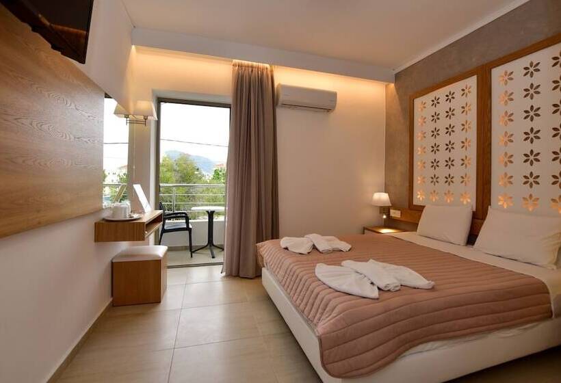 חדר סופריור, Aghas Paleochora