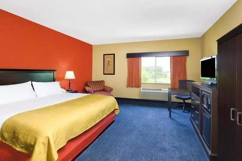 身障者適用キングサイズベッドルーム, Americinn By Wyndham Vidalia