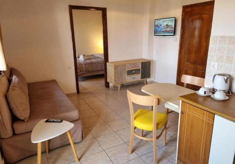 スーペリアールーム, Arhodiko