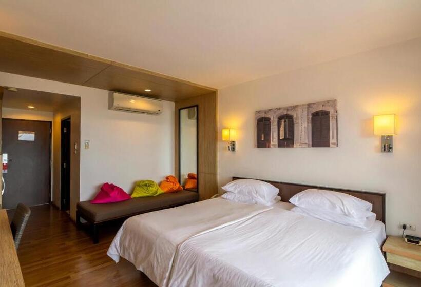 キングサイズベッドのデラックスルーム, Best Western Phuket Ocean Resort