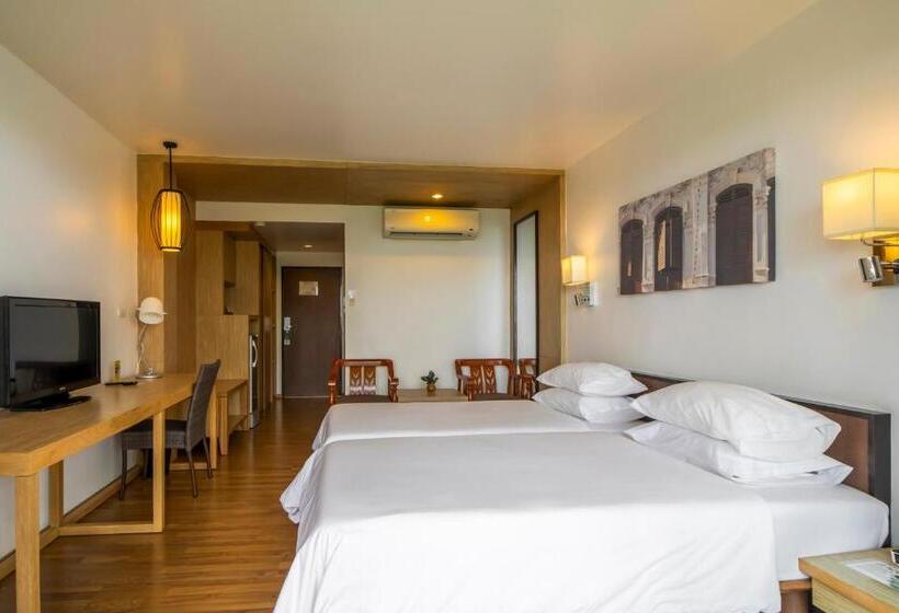 디럭스 룸, Best Western Phuket Ocean Resort