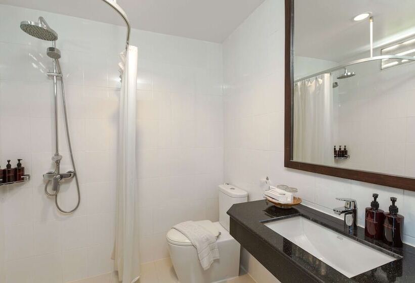 サイドシービュースーペリアールーム, Best Western Phuket Ocean Resort